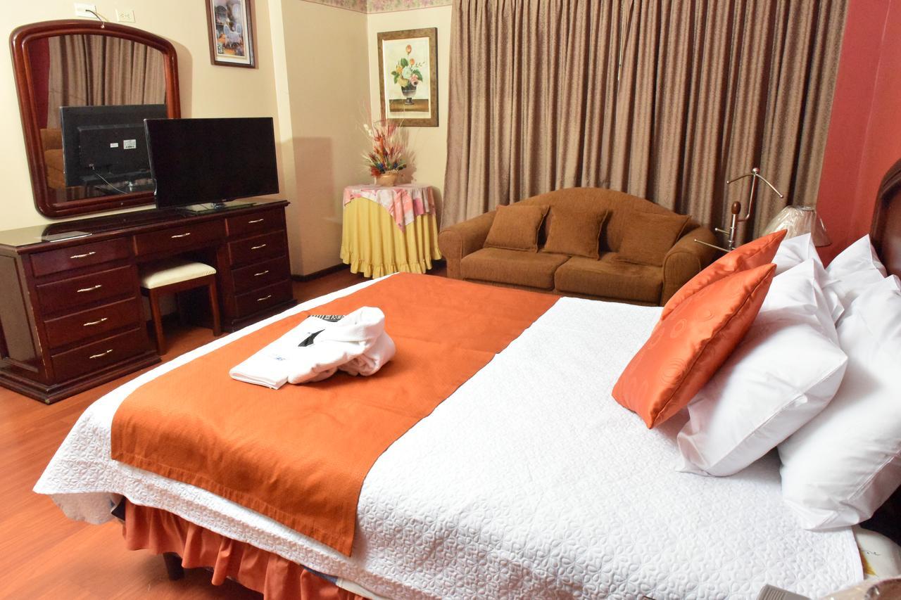 Hotel Makroz Latacunga Dış mekan fotoğraf