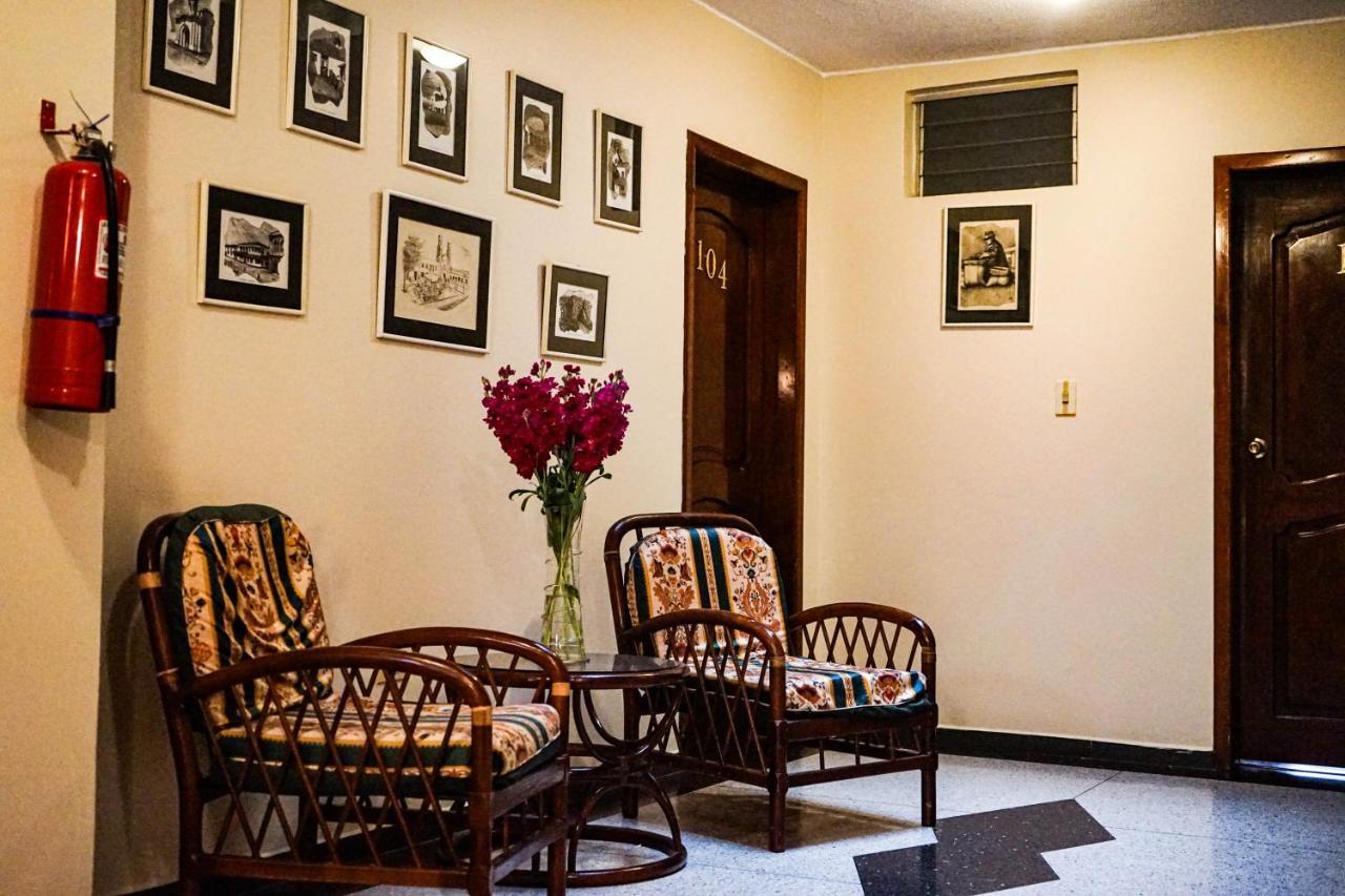Hotel Makroz Latacunga Dış mekan fotoğraf
